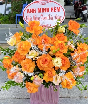 Giỏ hoa chúc mừng sinh nhật SN04