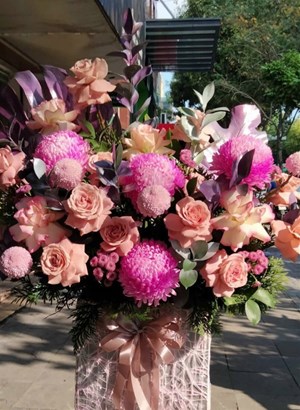 Giỏ hoa chúc mừng sinh nhật SN02